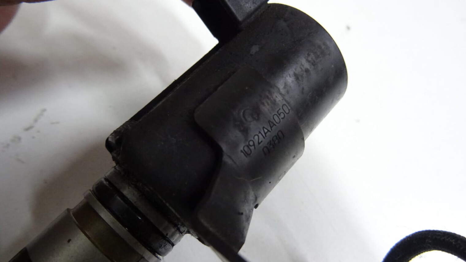 Subaru Zawór Czujnik Zmiennych Faz 10921aa050 - obrazek 3