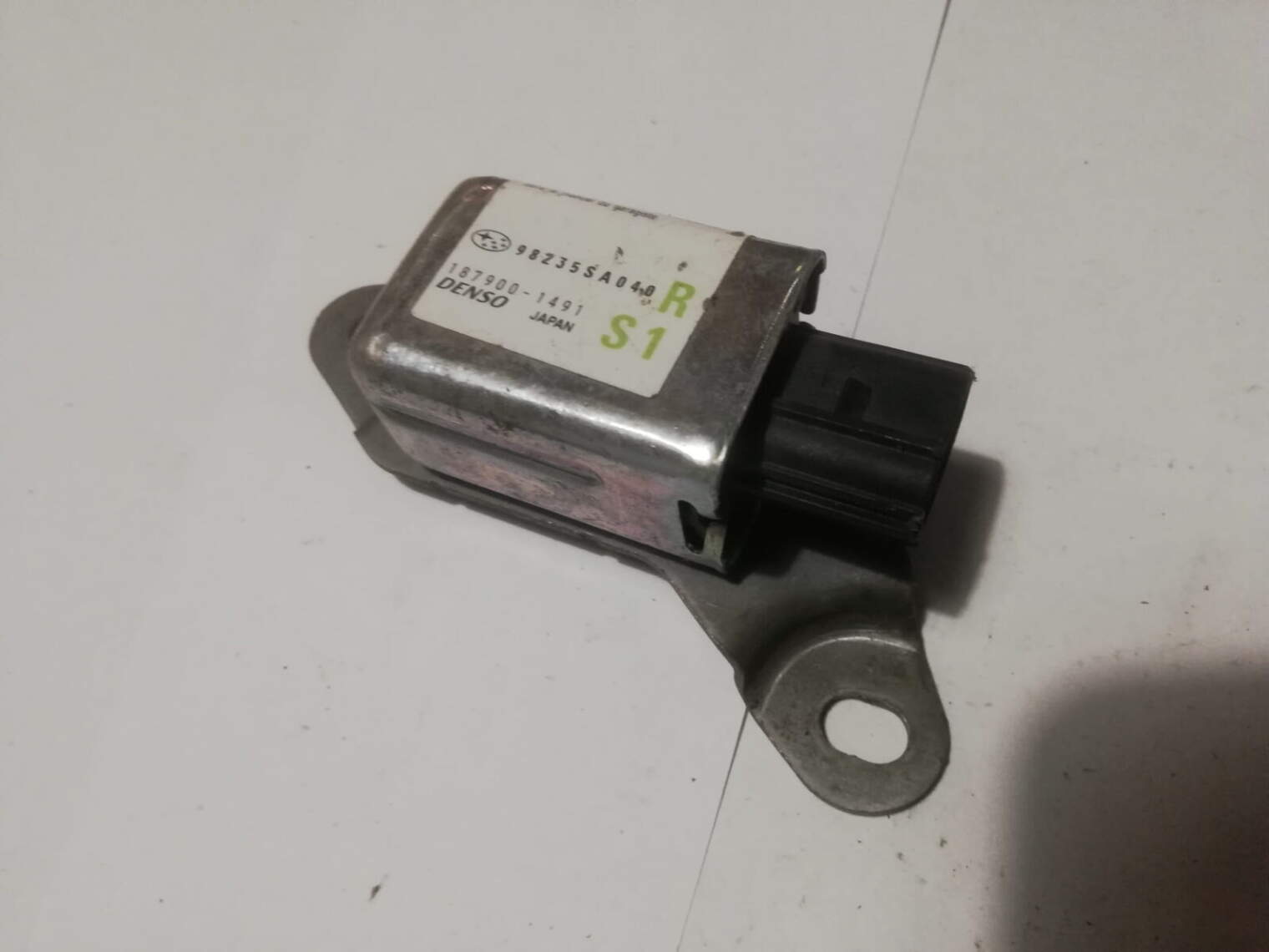 Subaru Forester Sg II Czujnik Uderzenia 98235sa040 - obrazek 2