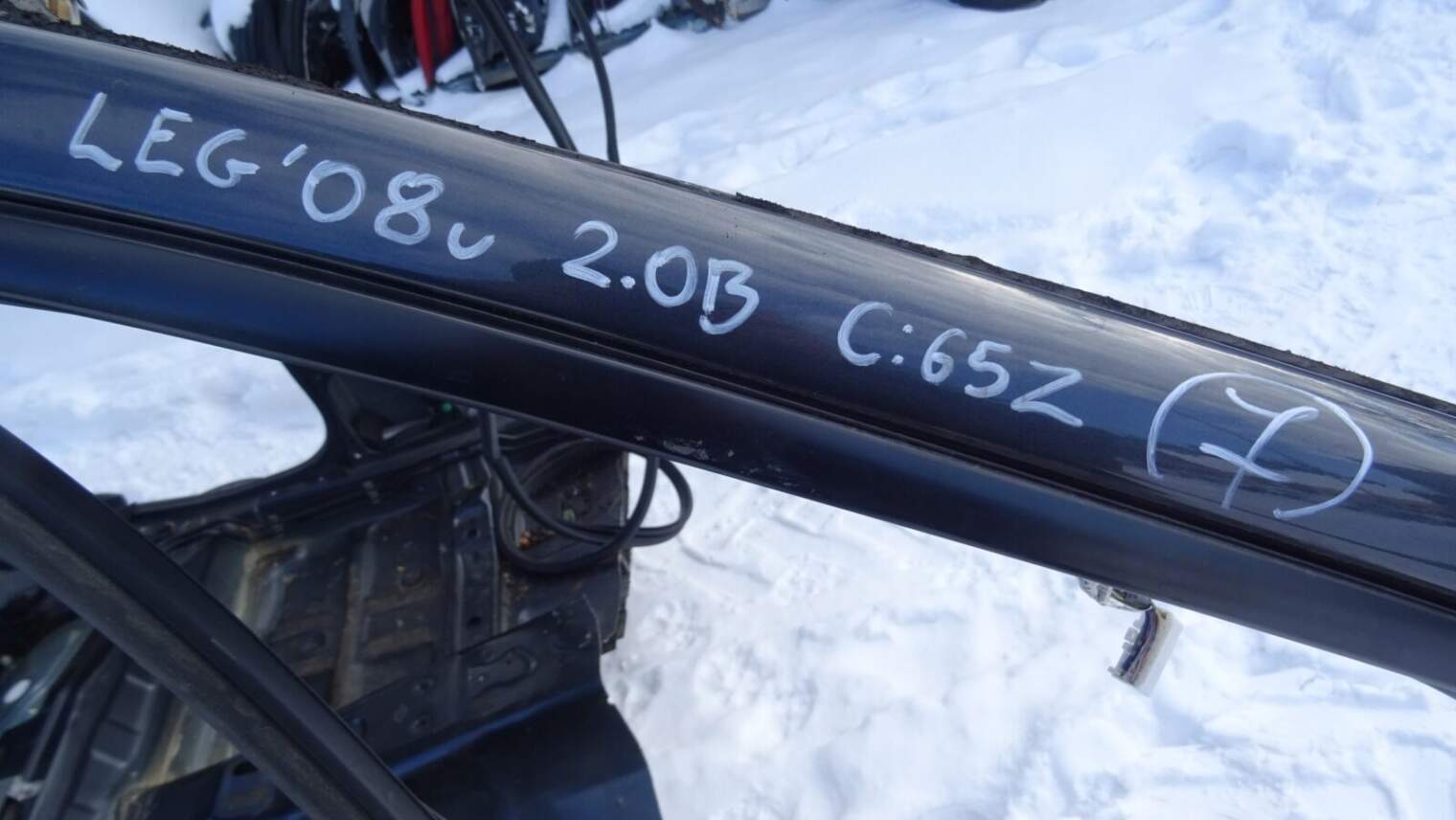 Subaru Legacy IV Lift Klapa Błotnik Tyl 65z - obrazek 5