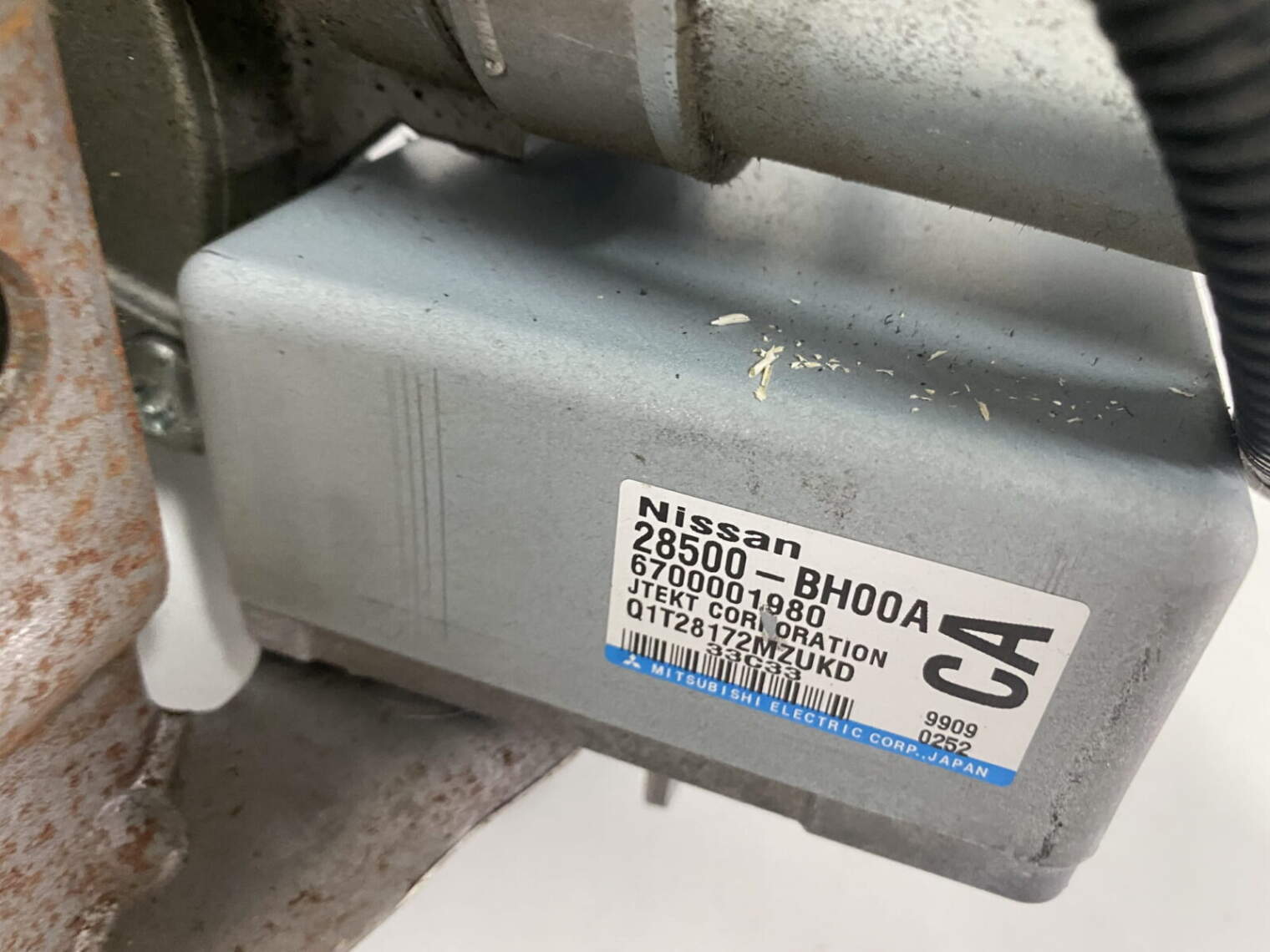 Nissan Note E11 Kolumna Kierownicza 28500-Bh00a 48810bh00m - obrazek 3