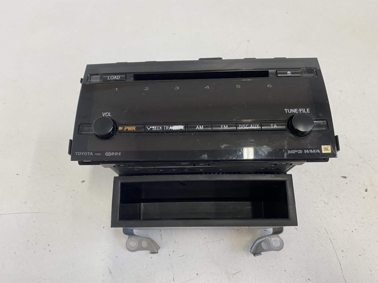 Toyota Prius II Radioodtwarzacz 86120-47240