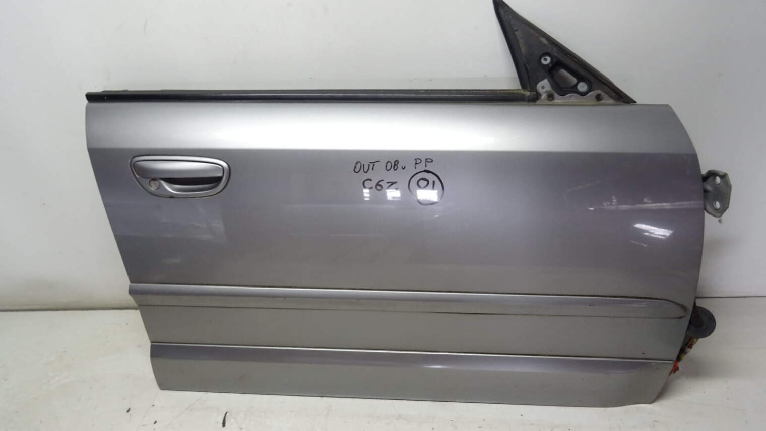 Subaru Outback III 2009r Drzwi C6z 60009ag0619p 60009ag0629p