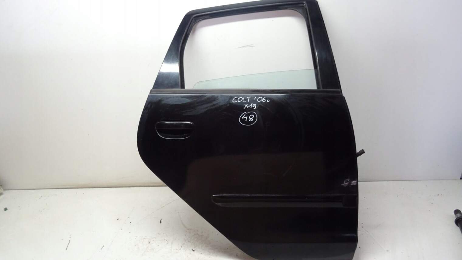 Mitsubishi Colt VI 5d 2006r Drzwi Prawe Tylne