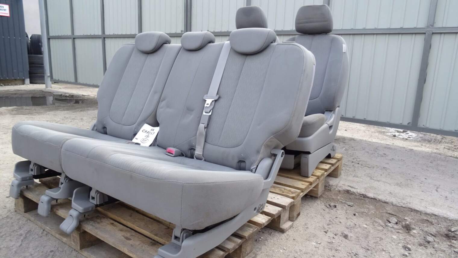 Kia Carens III 2007r Fotele Kanapa Nr.771
