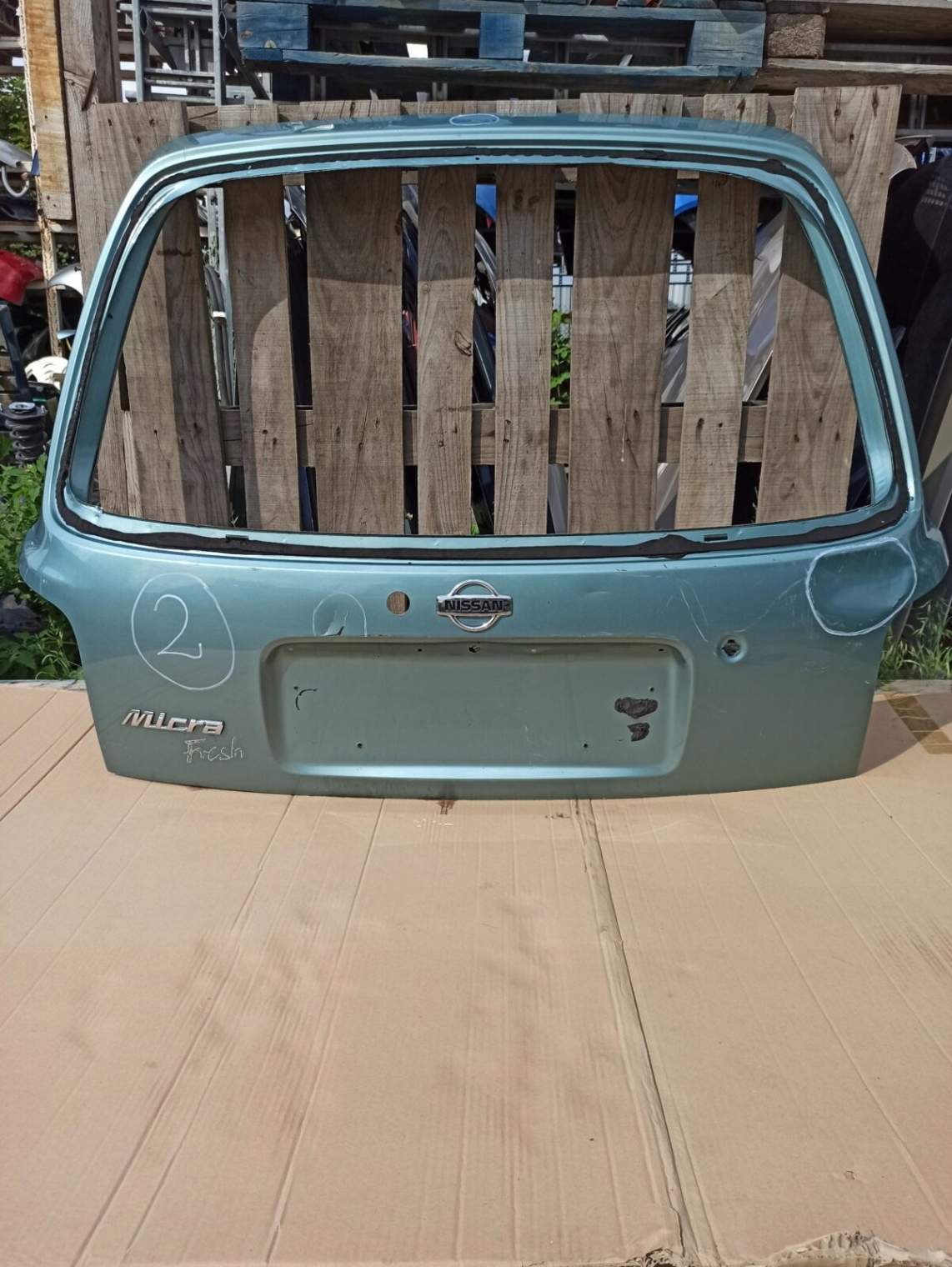 Nissan Micra (K11) 92-02 Tylna Klapa Bagażnika
