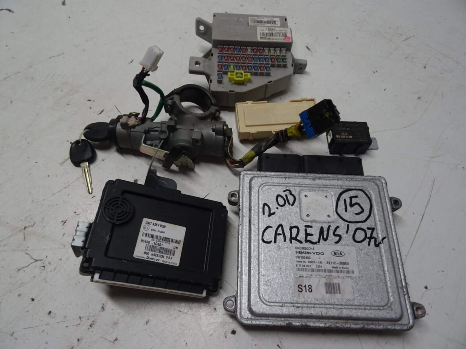 Kia Carens III 2006-2013R Sterownik Silnika 39112-25050 STACYJKA 819101D000