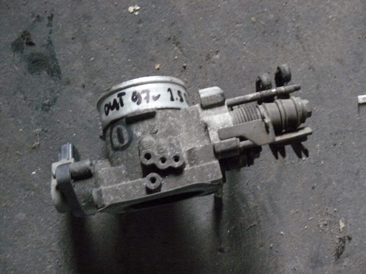 Subaru Outback 1997r 2.5b Przepustnica