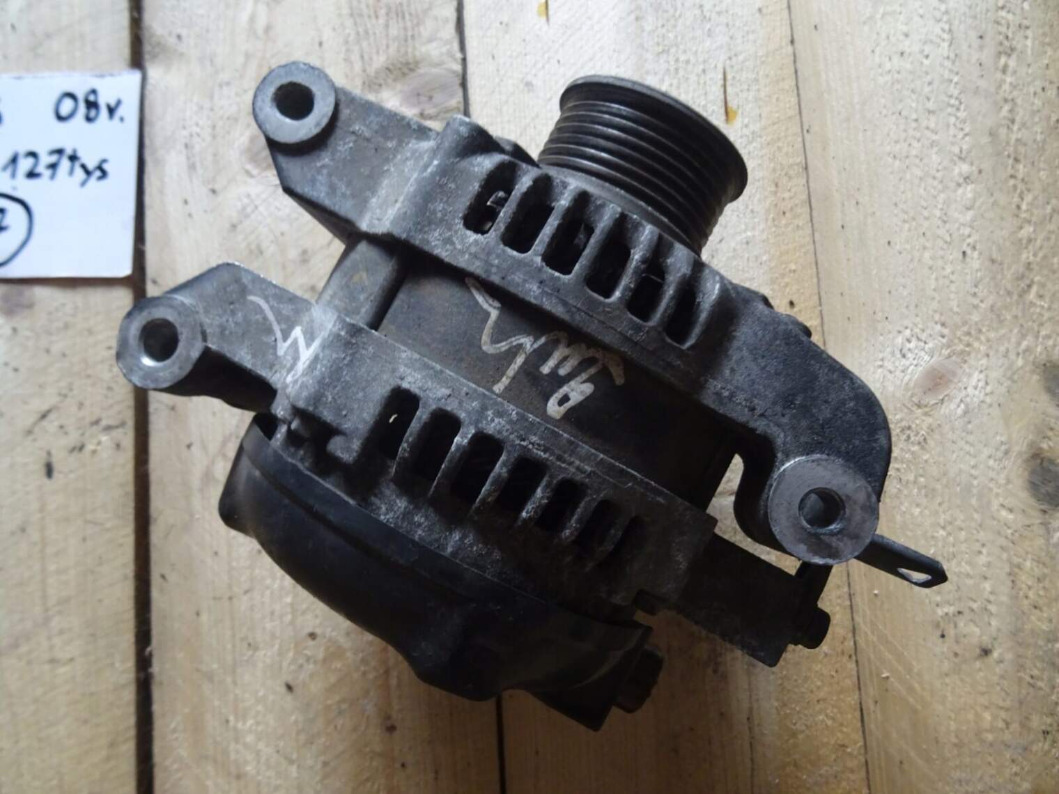 Toyota Auris 2008r 2.0d Alternator 27060-Og011