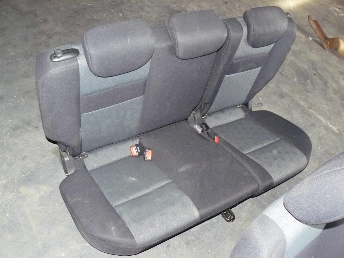 Hyundai Getz 2005 2006r 5d Tylna Kanapa