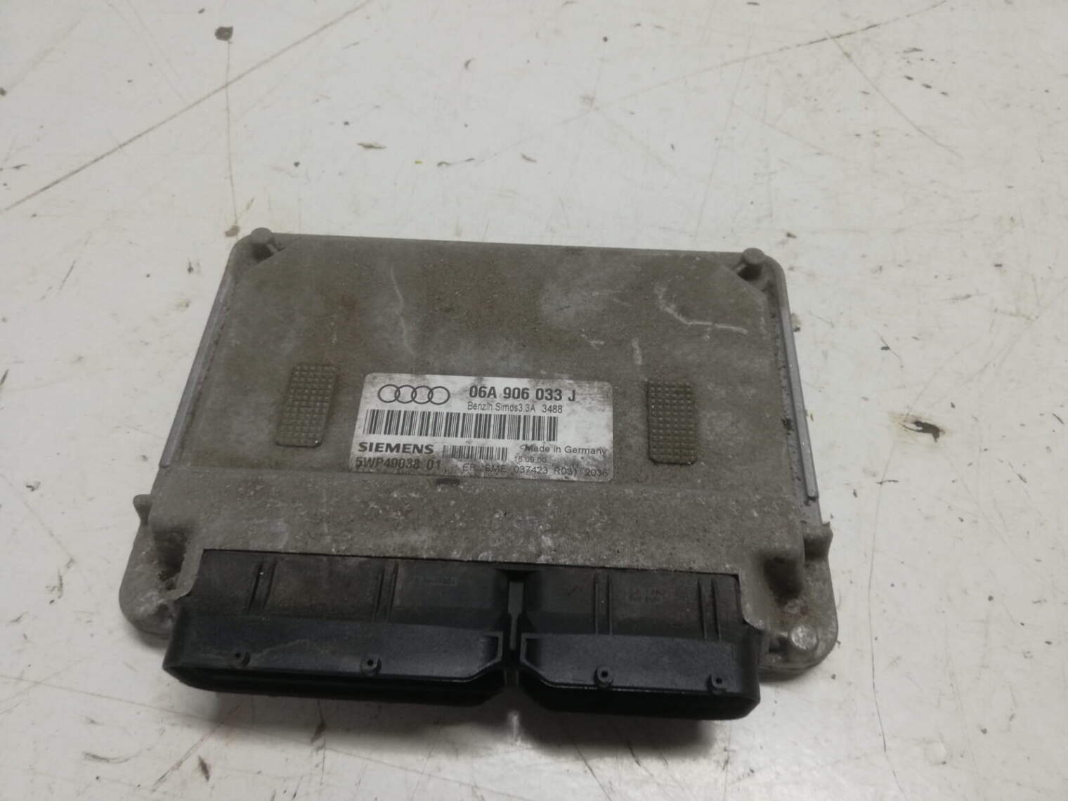 Audi A3 8l 2000r 1.6b Lift Komputer Silnika 06a906033j