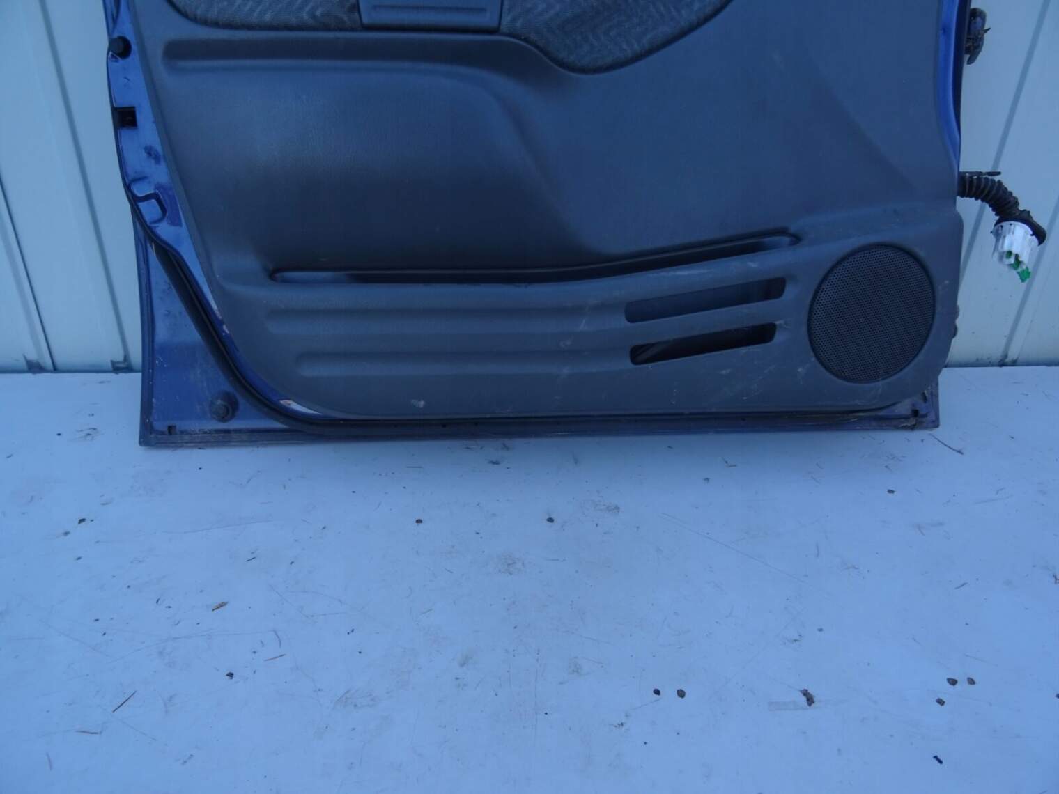 SUZUKI GRAND VITARA I DRZWI LEWE PRZEDNIE 1999-2004rok GRANATOWE LISTWA - obrazek 8