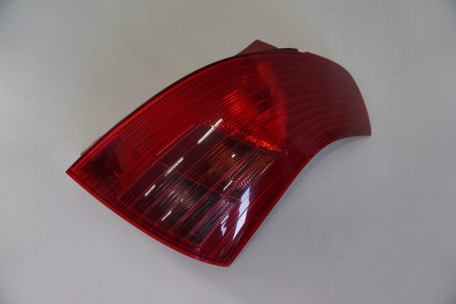 Suzuki Swift Mk6 III Lampa Prawa Tylna OEM 35650-62J00