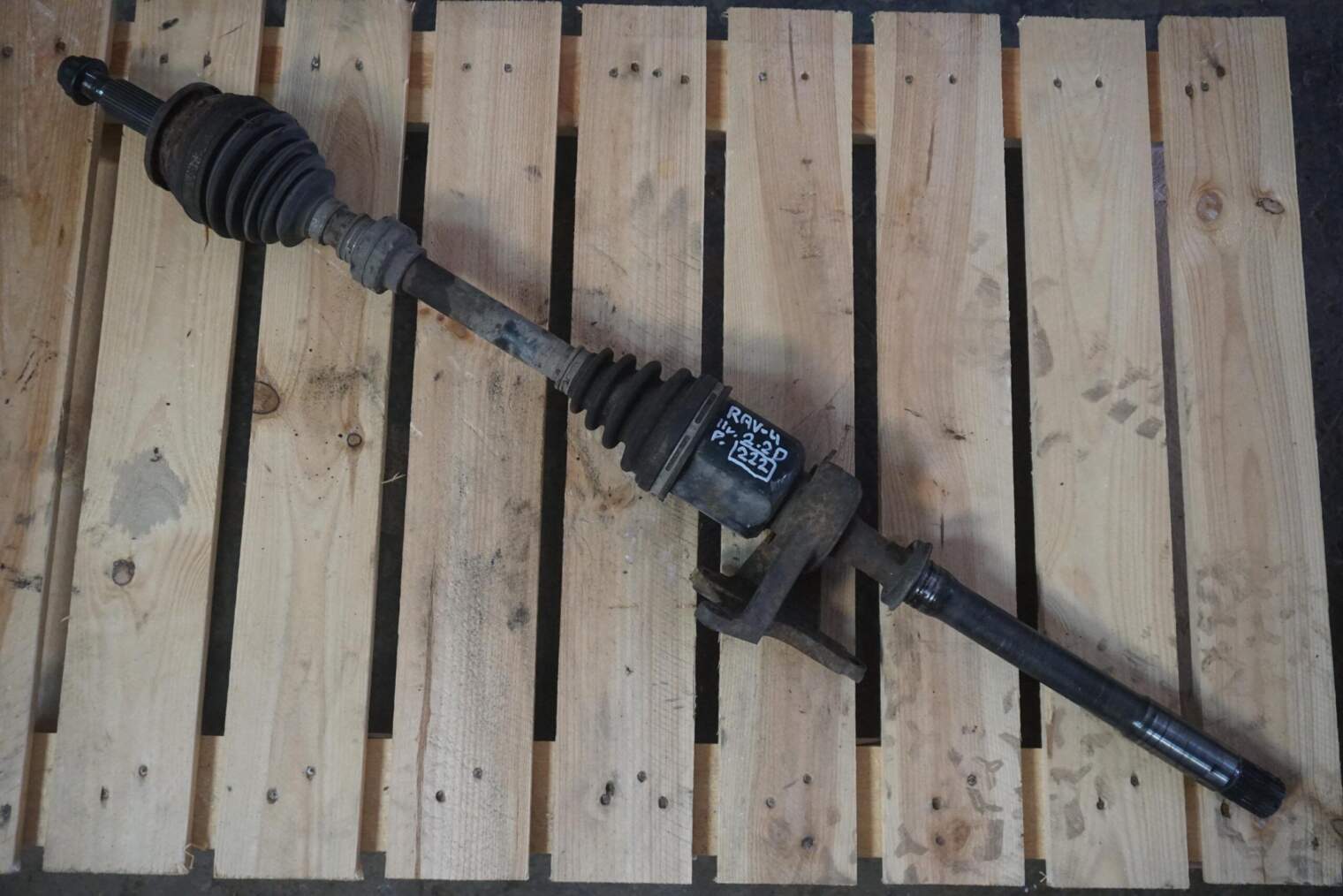 TOYOTA RAV4 RAV-4 III PRAWA POLOS PRZEGUB 4341042210