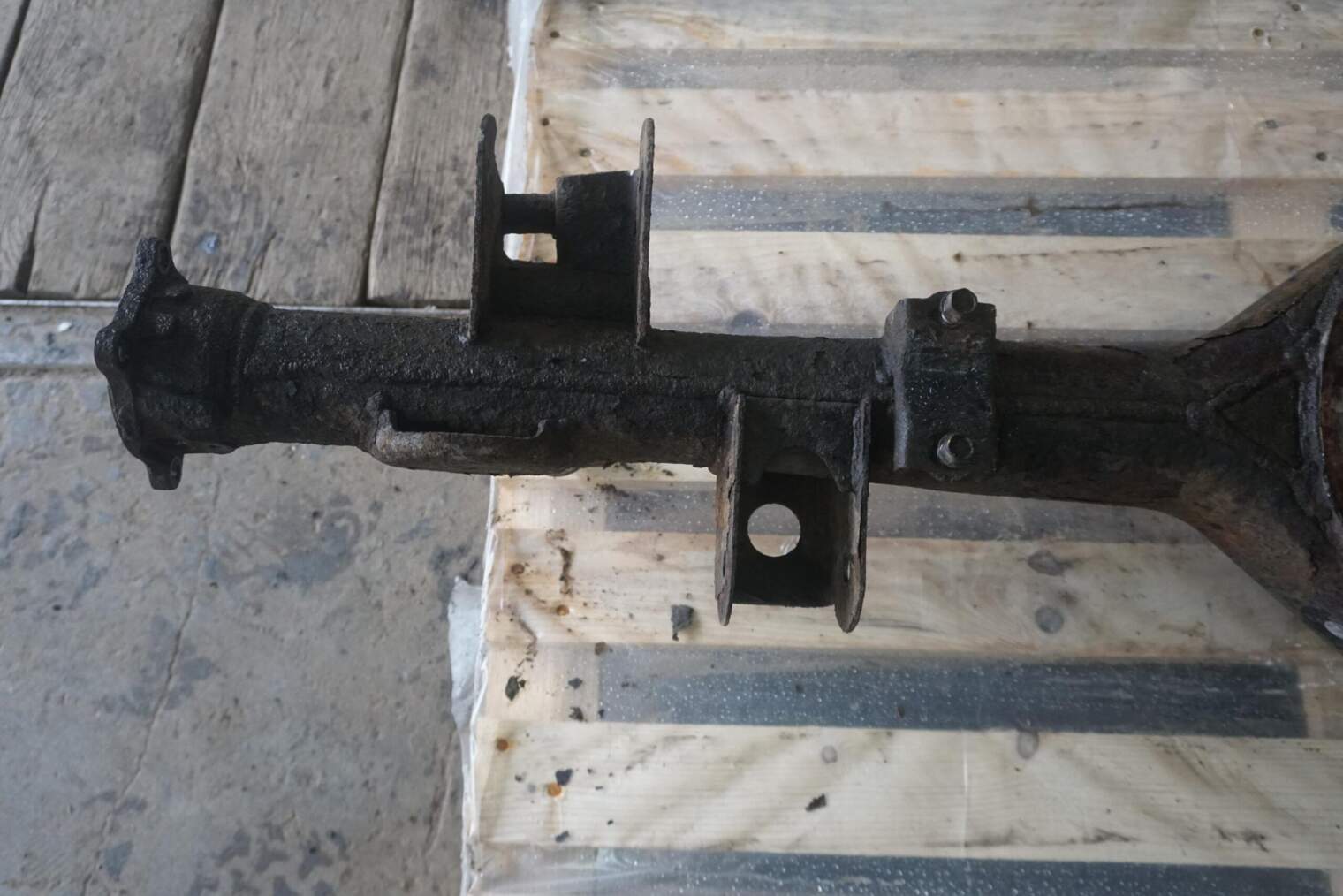 HYUNDAI I800 H1 07-15r 2.5CRDI OBUDOWA TYLNEGO MOSTU 521004H010 HOUSING ASSY-RR AXLE - obrazek 7