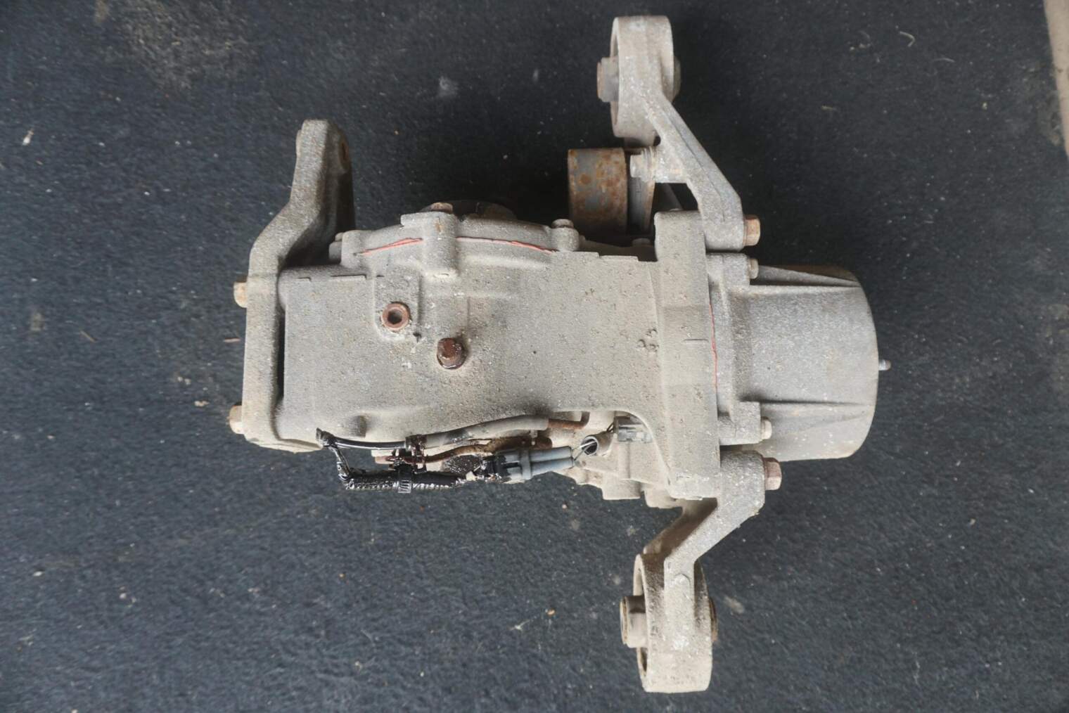 TOYOTA RAV4 RAV-4 III 2.2D4D 2AD-FTV EA64F TYLNY MOST 4111042040 , 4111052010 , 4111042041 , 4111042042 - obrazek 5