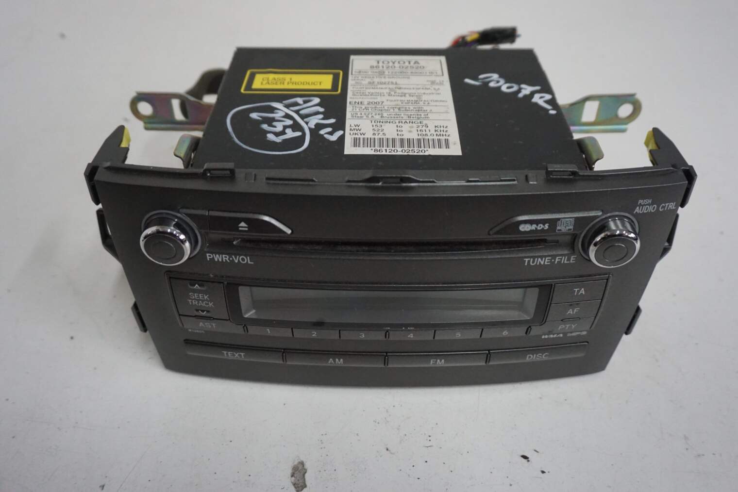 TOYOTA AURIS I RADIOODTWARZACZ 86120-02520