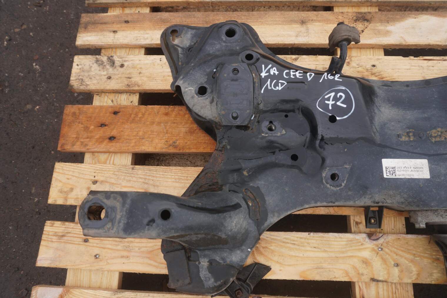 KIA CEED II JD LIFT SANKI BELKA ZAWIESZENIA 62401-A6900 - obrazek 4