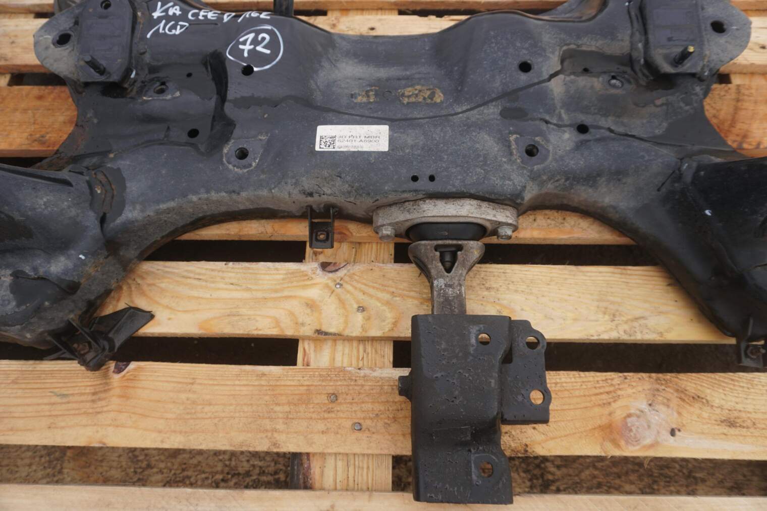 KIA CEED II JD LIFT SANKI BELKA ZAWIESZENIA 62401-A6900 - obrazek 6