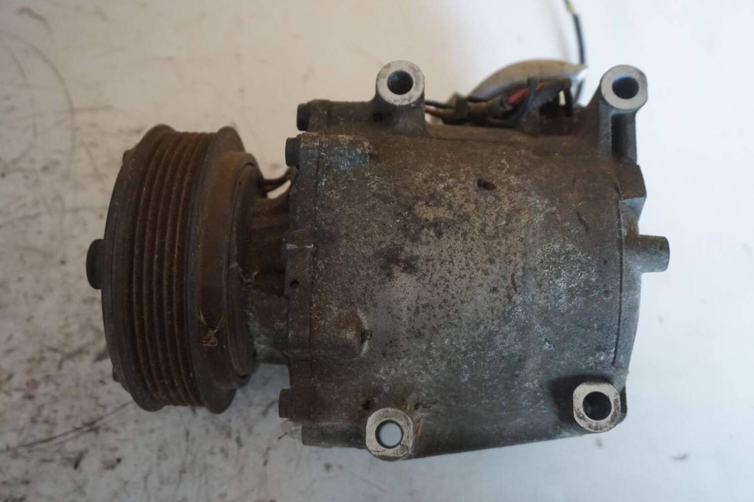 HONDA CIVIC VII SPRĘŻARKA KOMPRESOR KLIMATYZACJI nr.37 - obrazek 3