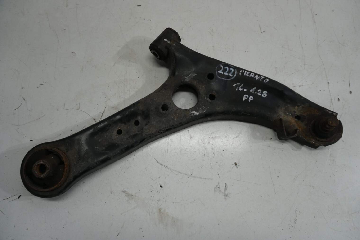 KIA PICANTO II WAHACZ PRZEDNI LEWY PRAWY 54501-1Y210 54500-1Y210