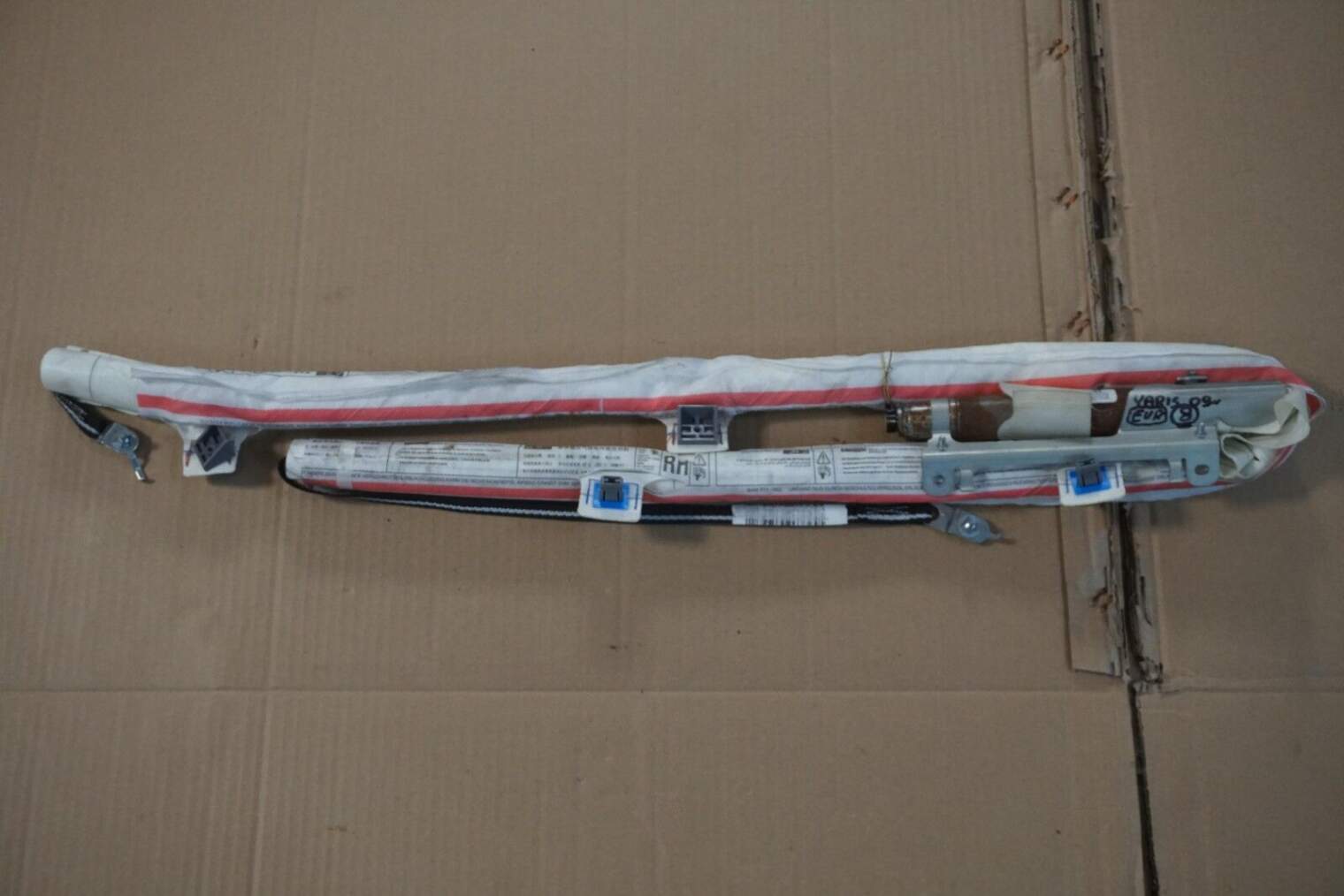 TOYOTA YARIS II KURTYNA PODUSZKA POWIETRZNA AIRBAG