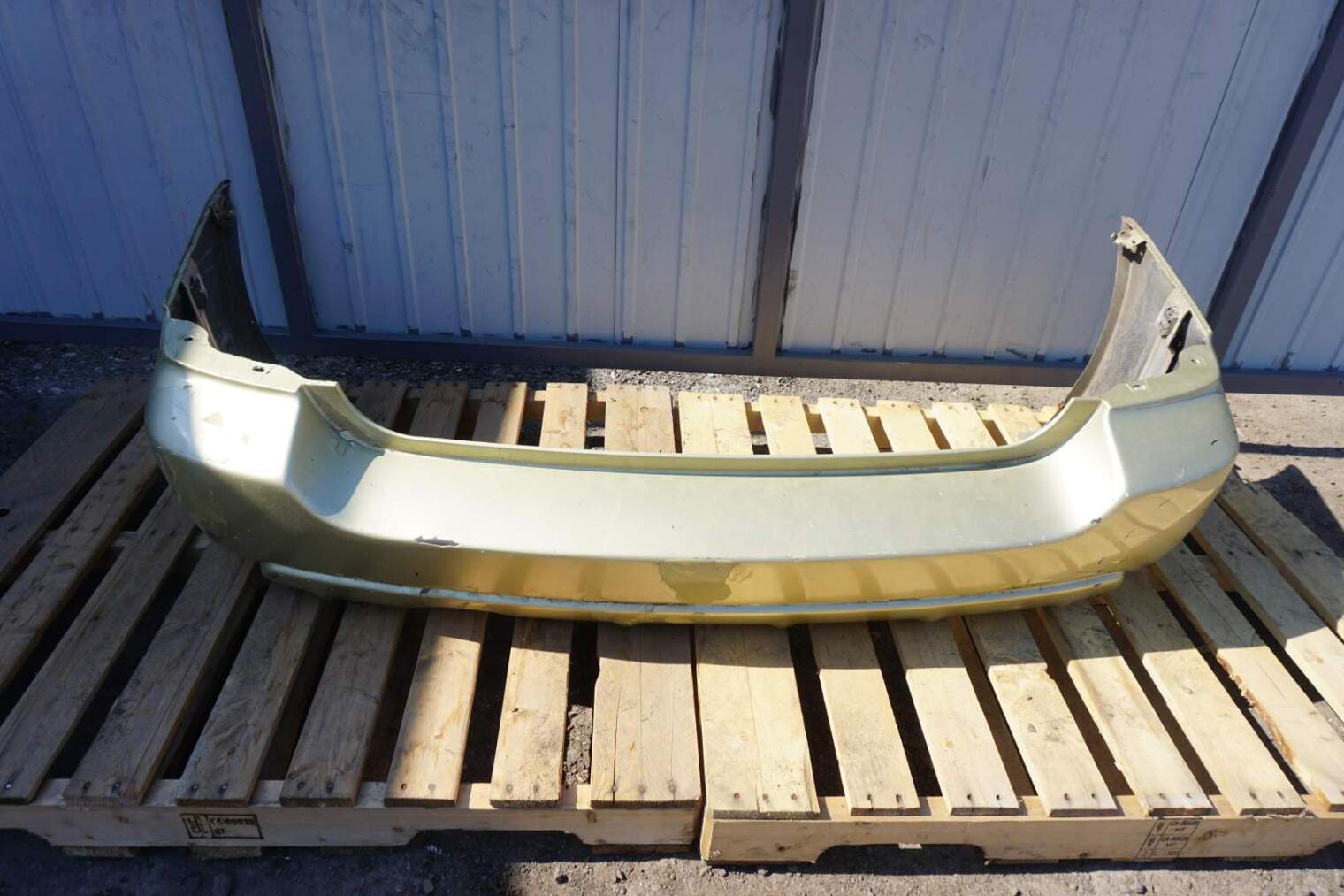 SUBARU FORESTER II SG ZDERZAK TYLNY 57704SA010 57704SA030