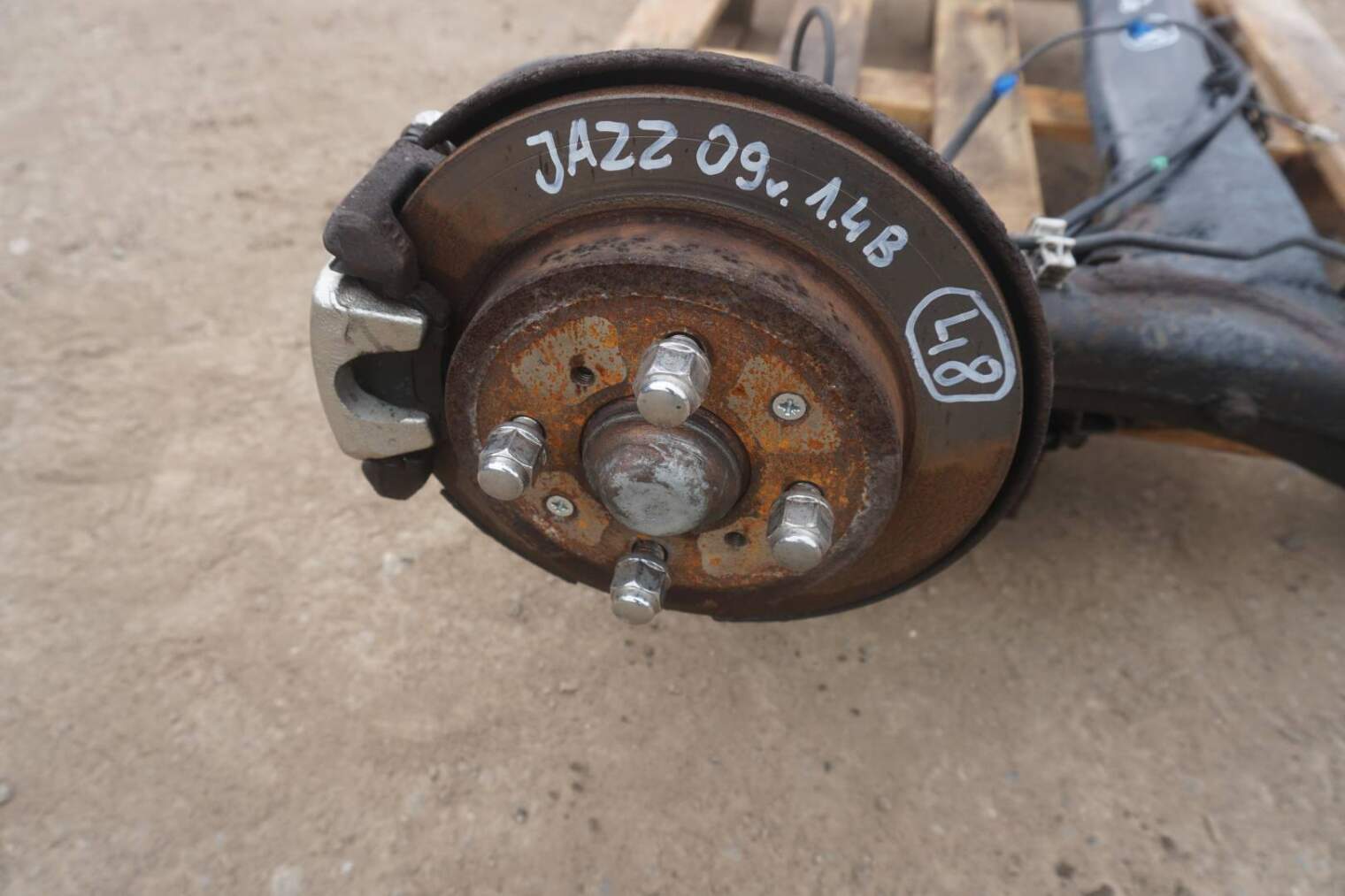 HONDA JAZZ III TYLNA BELKA ZAWIESZENIA 42100TF0G05 - obrazek 5