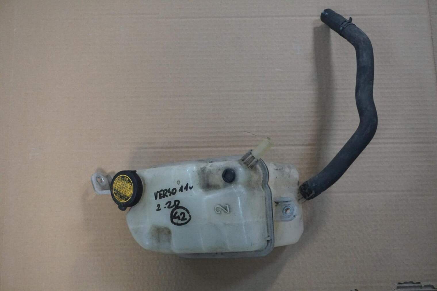 TOYOTA VERSO ZBIORNICZEK PŁYNU 16480-26030