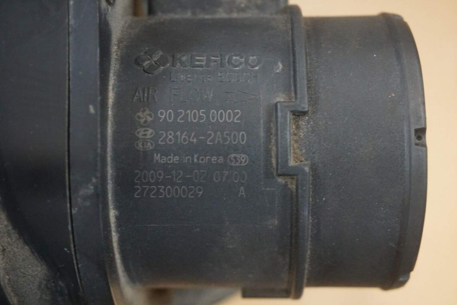 KIA VENGA 1,4 CRDI FILTR POWIETRZA 28110-1P200 - obrazek 3