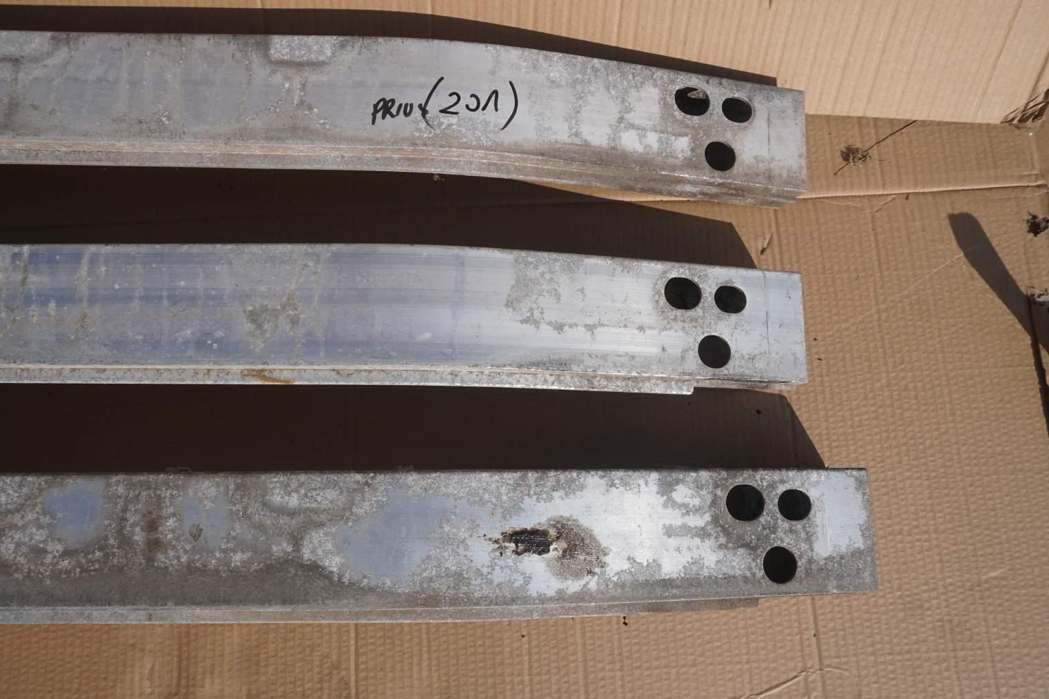 TOYOTA PRIUS II XW20 2003-2009R BELKA ZDERZAKA PRZEDNIEGO - obrazek 3