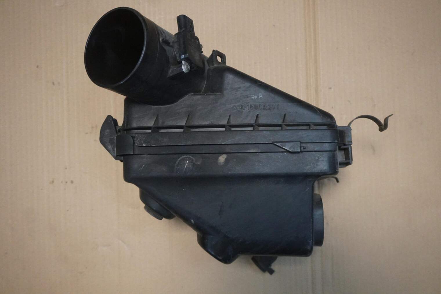 Mitsubishi Asx 1.8did 2010-2018r OBUDOWA FILTRA POWIETRZA 1500A271 PRZEPLYWOMIERZ 1525A021 - obrazek 2
