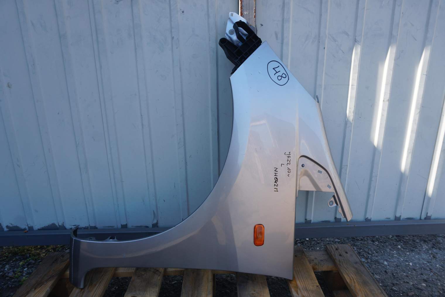 HONDA JAZZ III 2009-2015R LEWY BŁOTNIK PRZOD NH642M 60261TF0G50ZZ