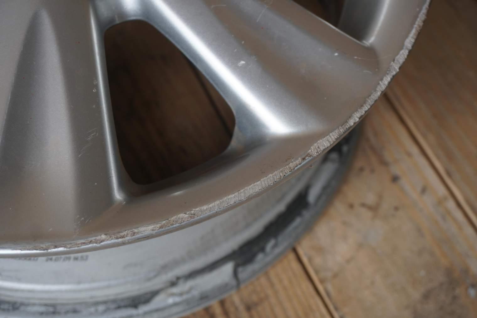 TOYOTA YARIS II 2006-2012 FELGA ALUMINIOWA 4x100 et45 15x5,5j 42611-0D240 - obrazek 21