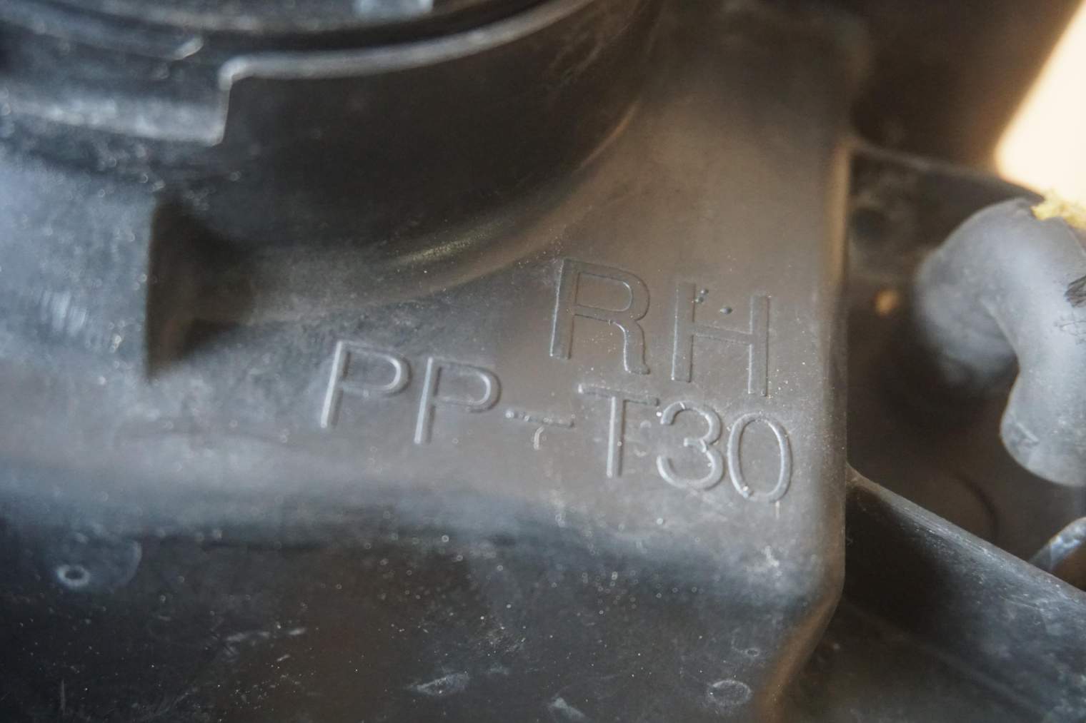 Kia Sorento I Lampa Prawa Przednia LEWA Uk - obrazek 8