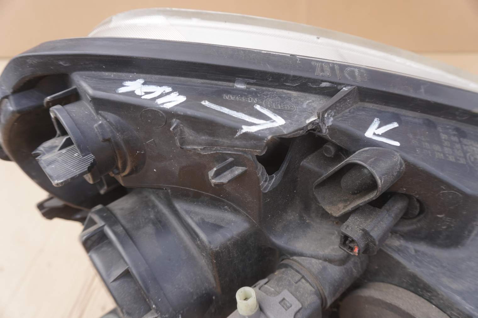 NISSAN QASHQAI J10 2007-2009R LEWA PRZEDNIA LAMPA XENON KLOSZ PRZETWORNICA 5DV008290-00 - obrazek 6