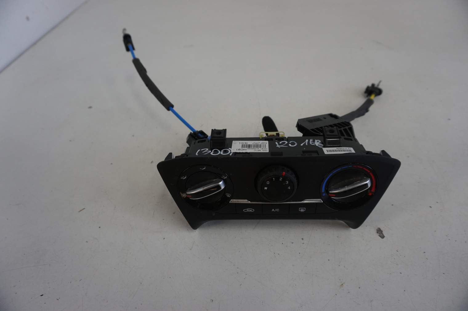 HYUNDAI i20 II PANEL STEROWANIA 97250-C89XX
