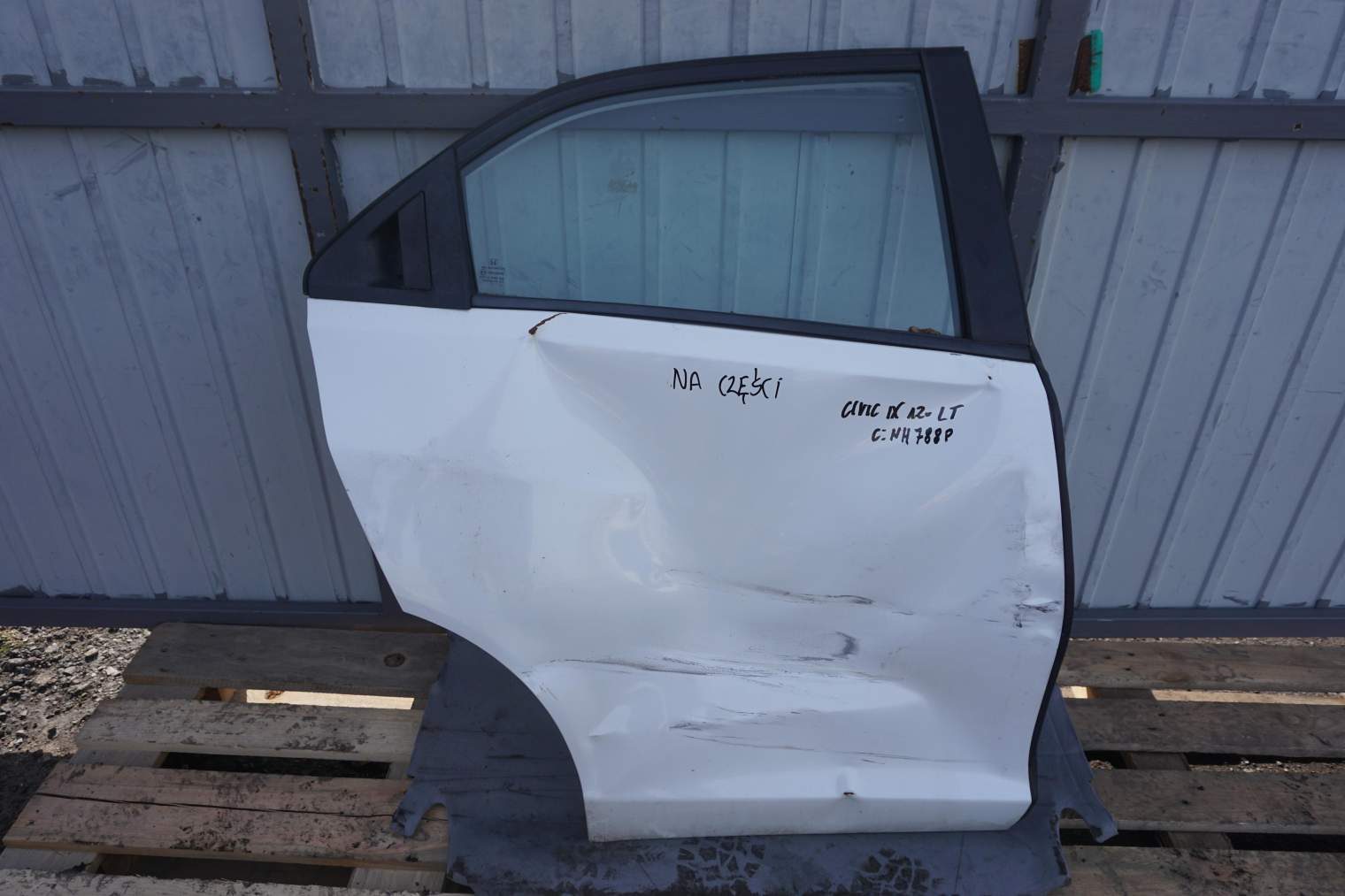 HONDA CIVIC IX DRZWI PRAWE TYLNE NH788P SZYBA