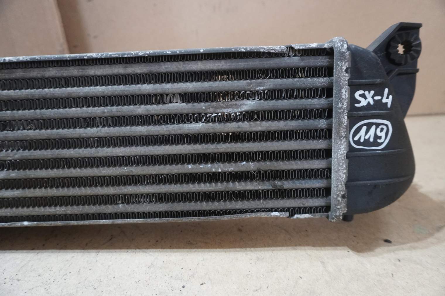 SUZUKI SX4 SEDICI INTERCOOLER POWIETRZA 2006-2014R 13620-69K50 - obrazek 2