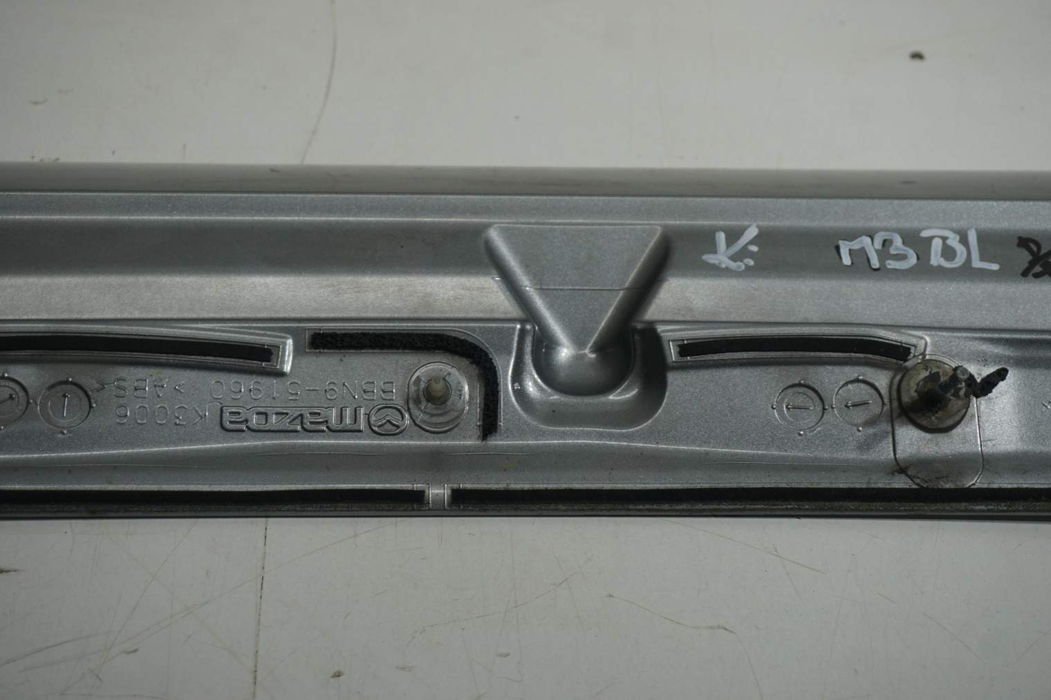 MAZDA 3 BL SPOILER KLAPY BAGAŻNIKA BBN9-51960 - obrazek 7