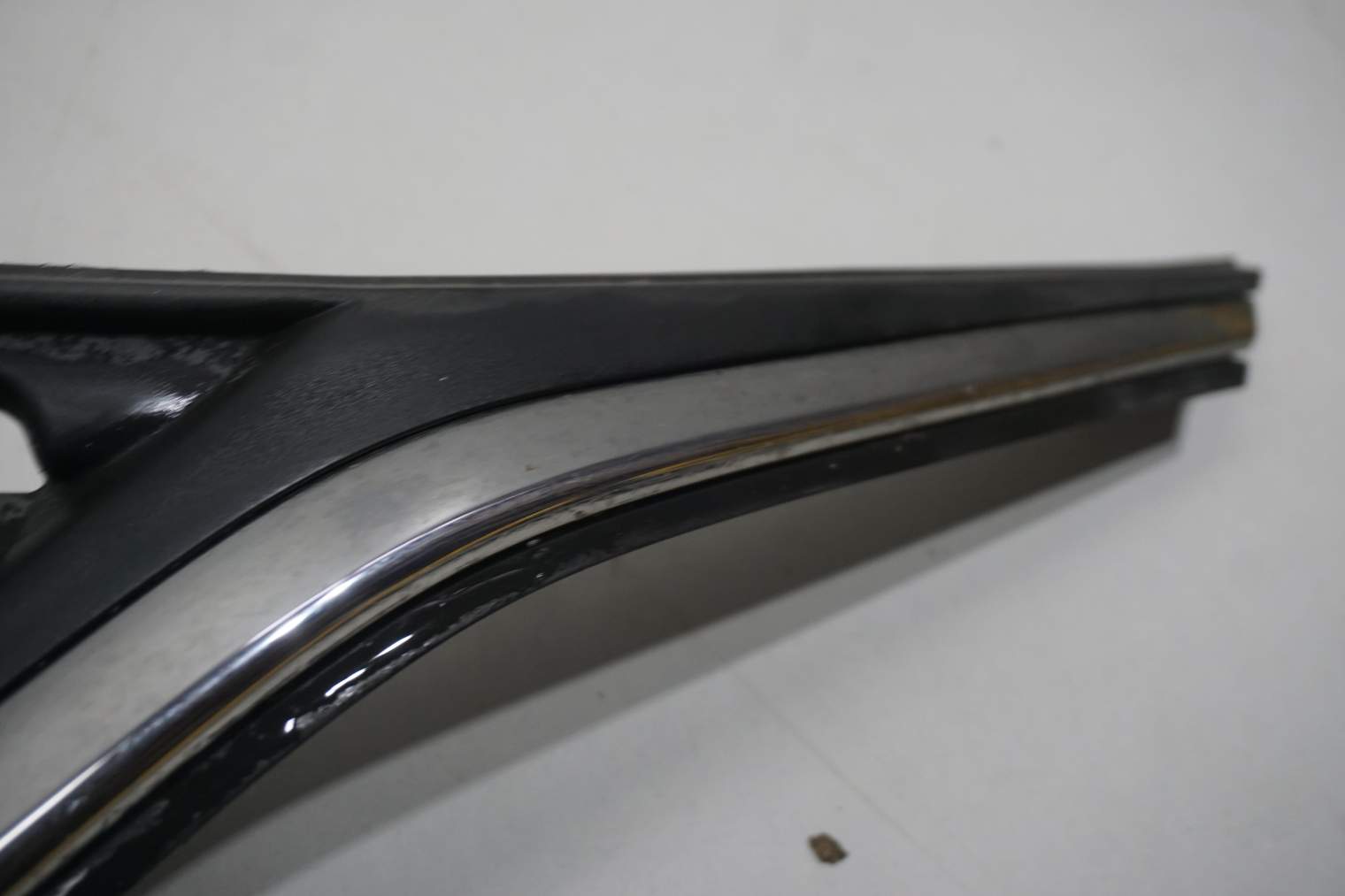 SUZUKI BOLENO III ATRAPA GRILL 71741-68P1 - obrazek 4