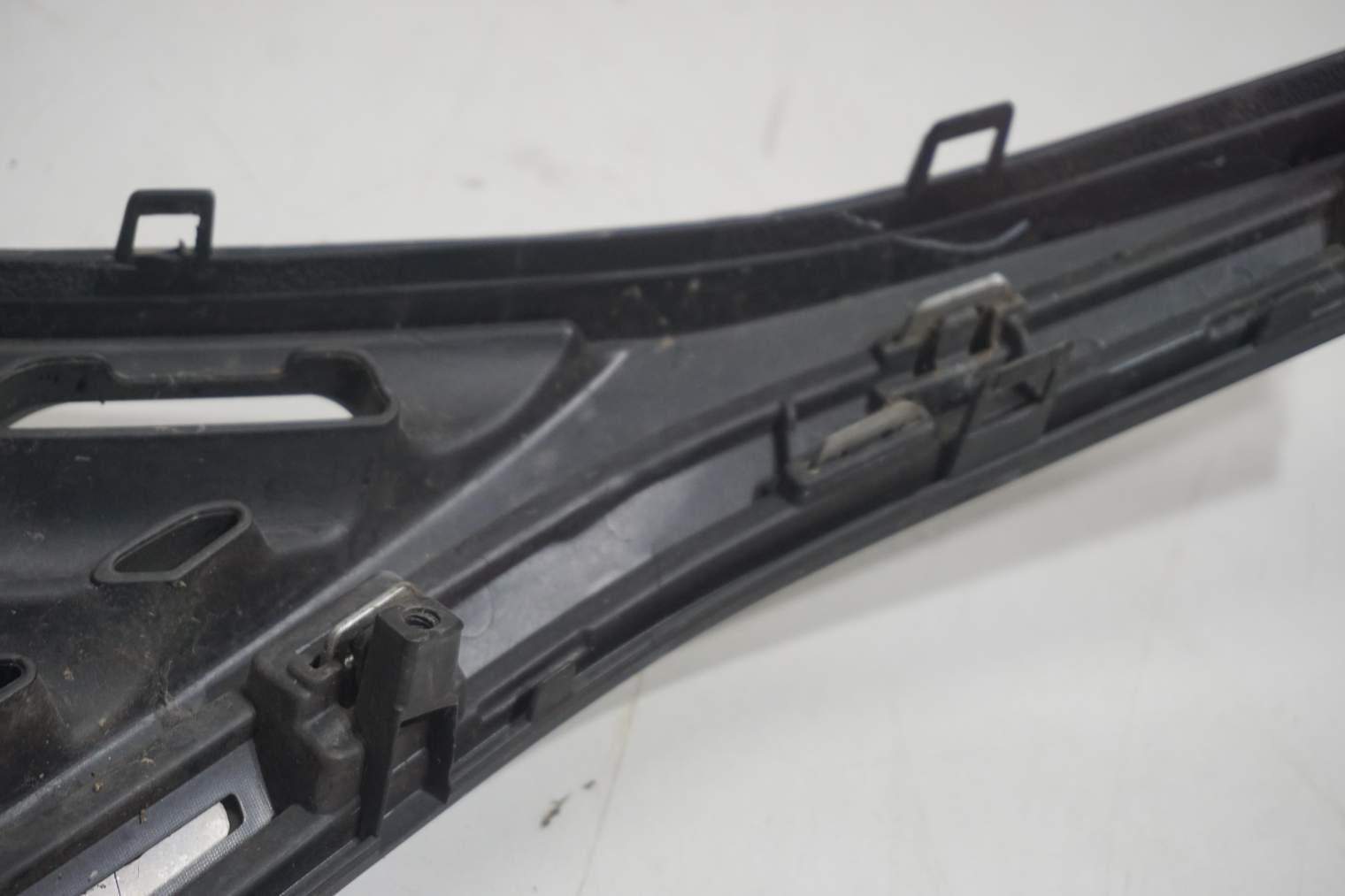 SUZUKI BOLENO III ATRAPA GRILL 71741-68P1 - obrazek 7