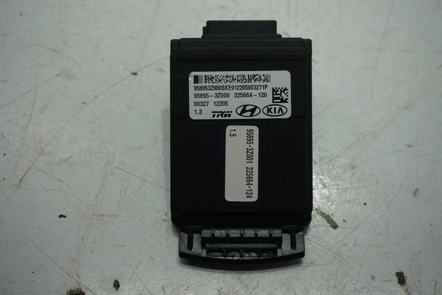 Hyundai I40 KAMERA 95895-3Z000 - obrazek 2