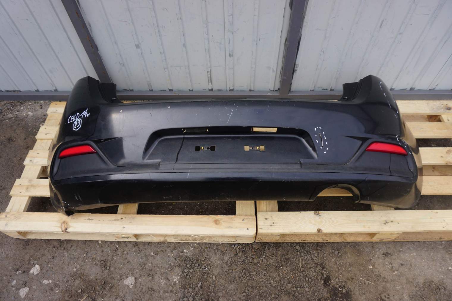 KIA CEED II JD TYLNY ZDERZAK 86611-A2000 ODBLASK