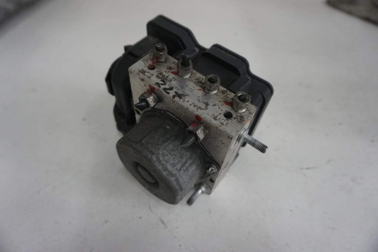 Suzuki Swift Mk7 Pompa Abs 56110-68LA2 0265956013 2265106455