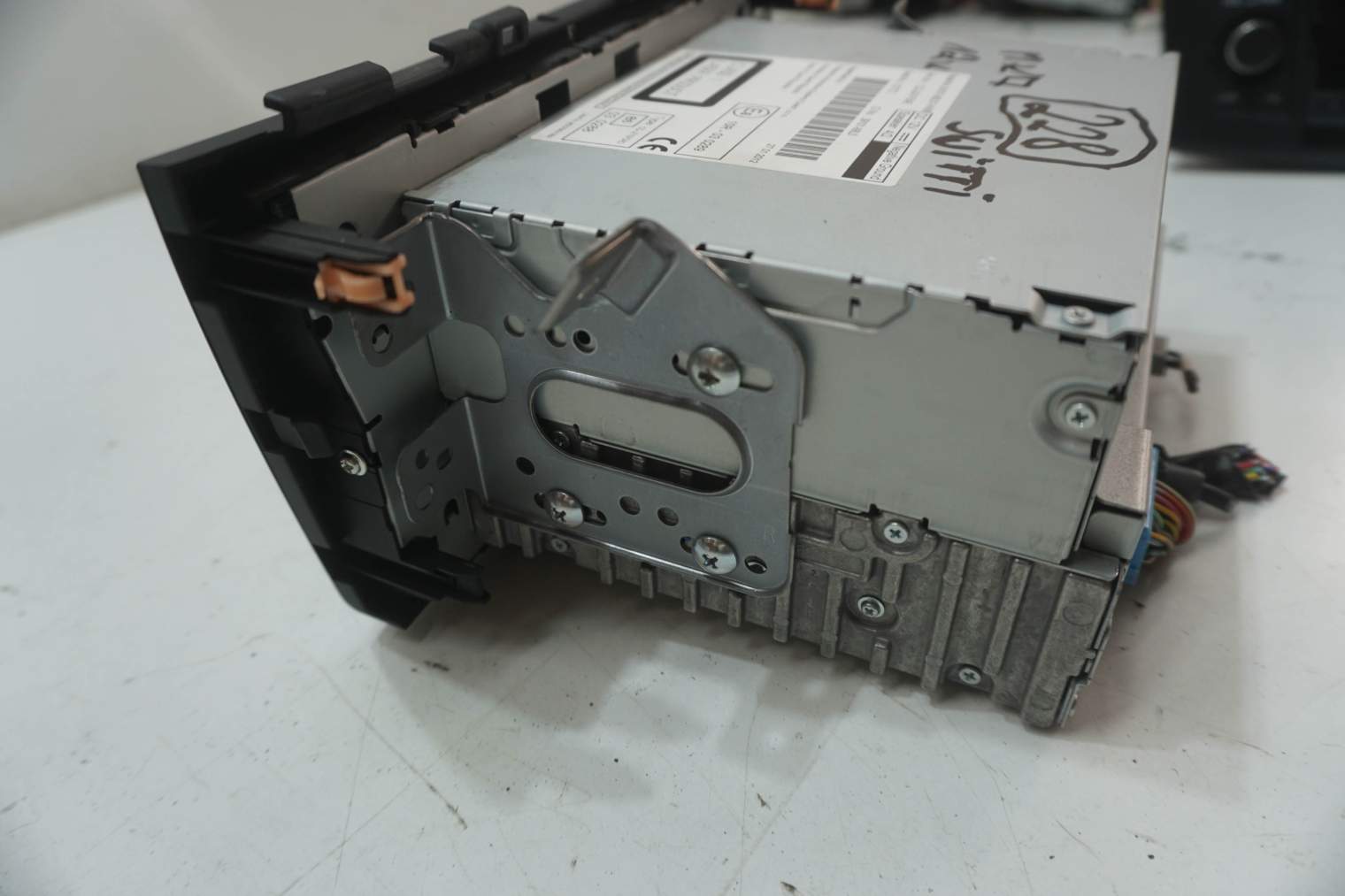 SUZUKI SWIFT MK7 RADIO 39101-68L00 - obrazek 17
